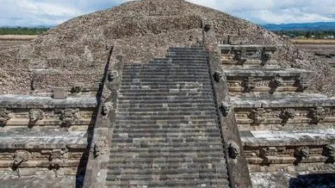歐冠半決賽首戰：利物浦2-0擊敗比利亞雷亞爾，亨德森送出烏龍，馬內進球制勝